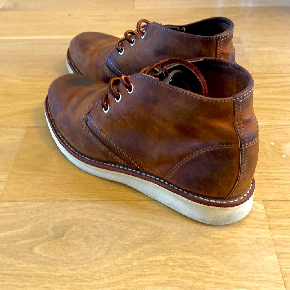 Red Wing 3137 Chukka Boot size 8D USA in copper.